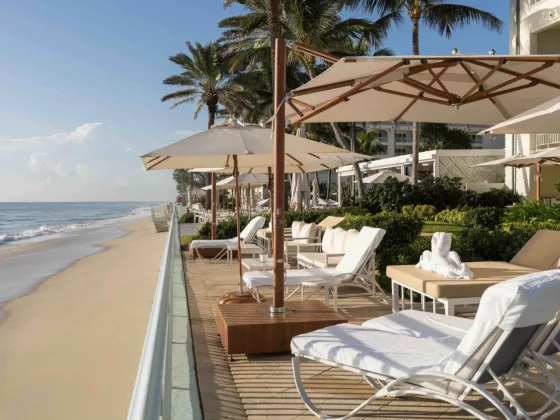 3 Eau Palm Beach Resort Spa