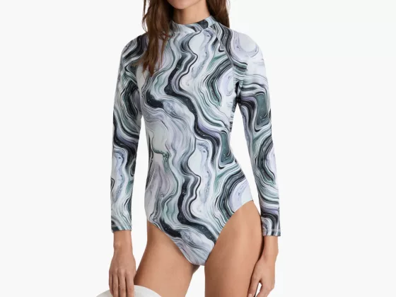 1 Vilebrequin Womens UV Protection