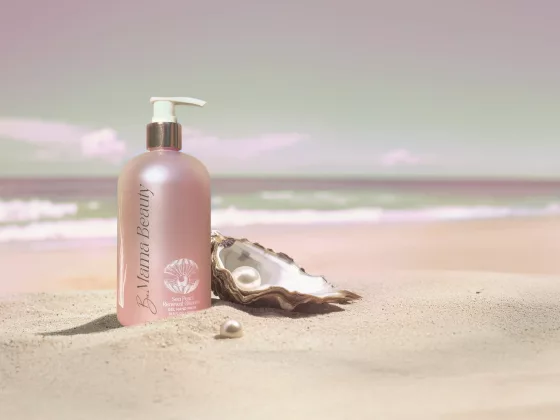 Bu Mama Beauty Sea Pearl Renewal Ritual Set Coastal Radiance in Hand Care 03