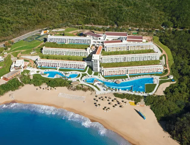 Coastal Indulgence at Secrets Bahia Mita Mexico 06