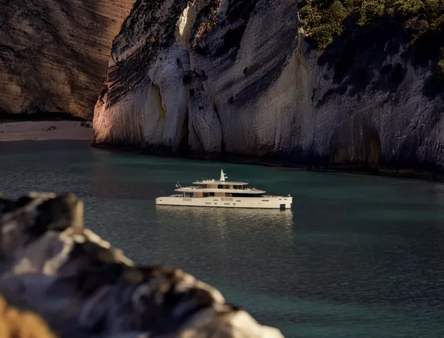 1 BENETTI B NEOS 40 M