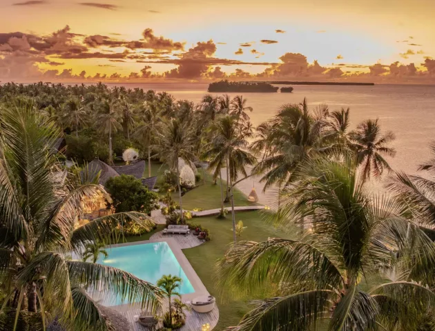 1 NAY PALAD HIDEAWAY