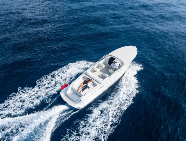 1 Vita Yachts LION