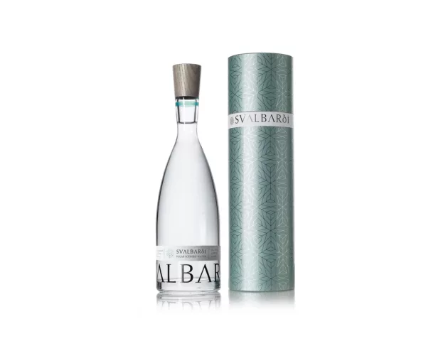 1 Svalbarði Polar Iceberg Water