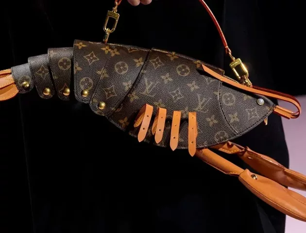 Lv lobster bag