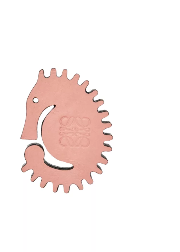 1 LOEWE SEAHORSE DICE