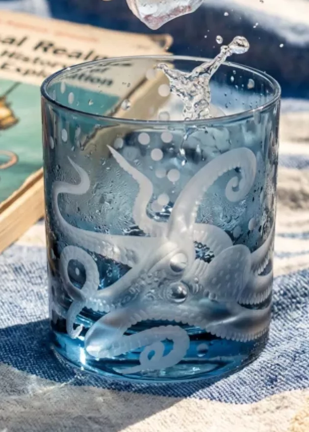 1 Artel Crystal Glassware