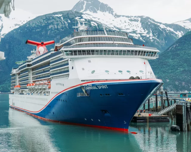 Best time of year to cruise alaska month by month