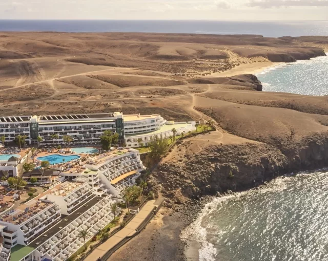 Sandos Papagayo 24 Hour All Inclusive with Coastal Charm 06
