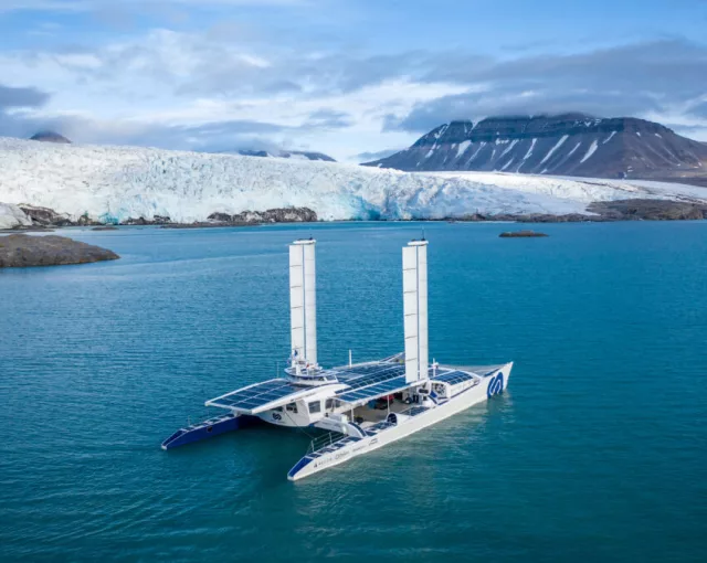 EO1 Pioneering Zero Emission Voyages Across the Seas 01