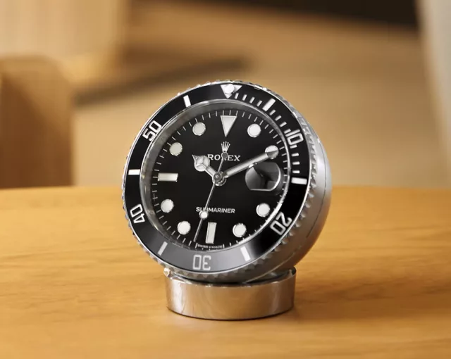 01 Rolex Submariner Date Desk Clock