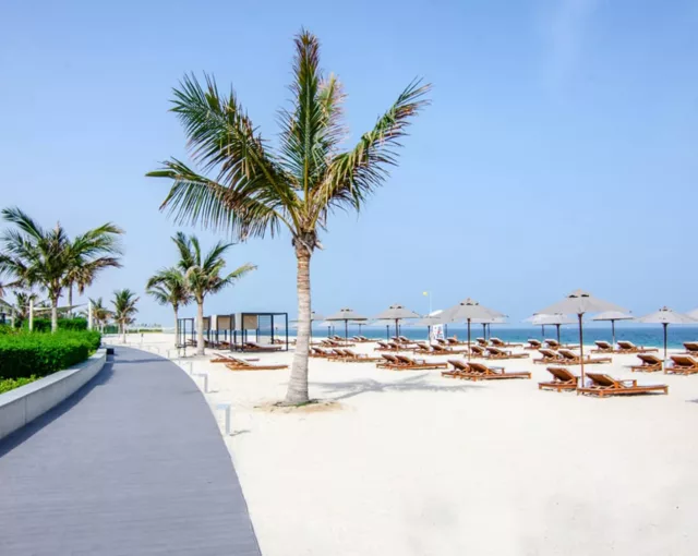 1 THE OBEROI BEACH RESORT