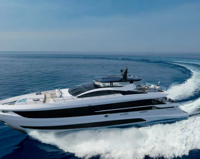 1 MANGUSTA GRANSPORT 34