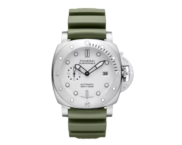 1 Panerai Submersible Quaranta Quattro