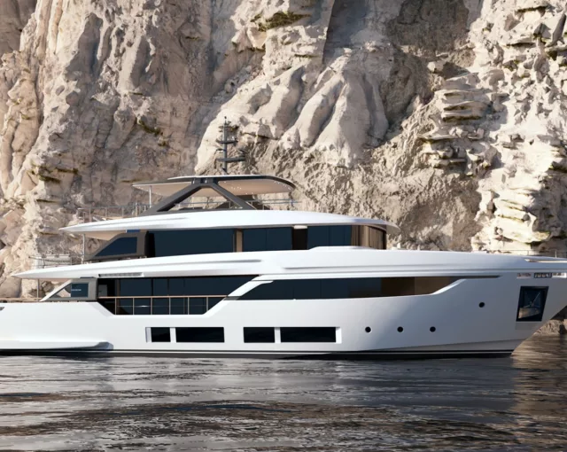 1 Custom Line Navetta 35