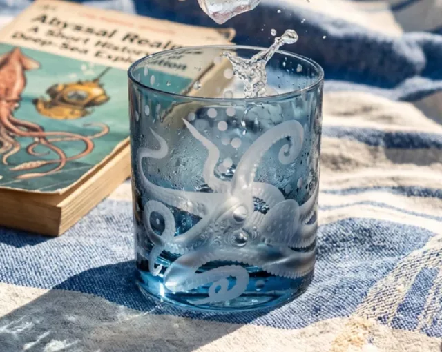 1 Artel Crystal Glassware