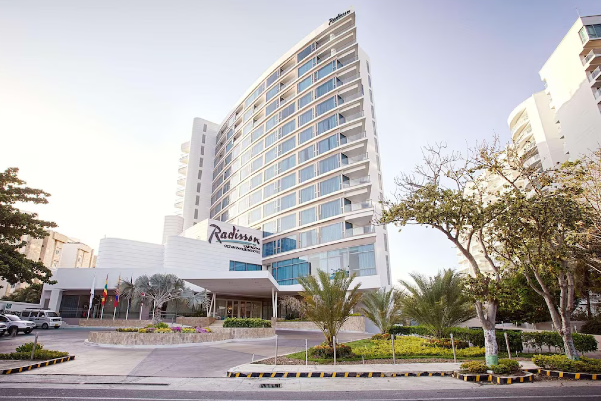 Radisson Cartagena Ocean Pavillion Hotel, one of the Best Beach Resorts in Cartagena, known for its sleek beachfront tower, sea views, and upscale ambiance.