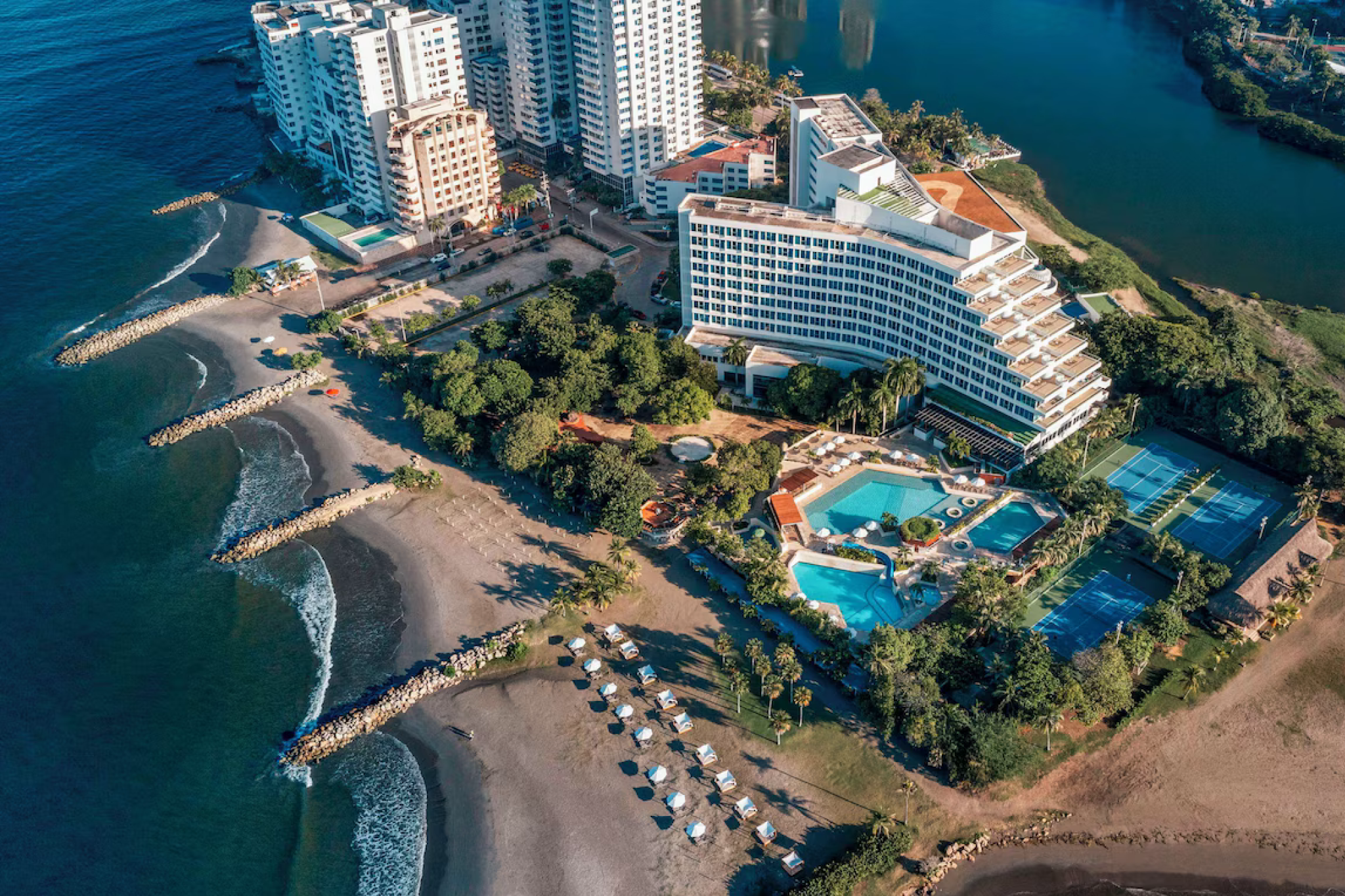 Hilton Cartagena Hotel, the top-ranked property in the Best Beach Resorts in Cartagena list, featuring private beaches, resort pools, and exceptional family amenities.