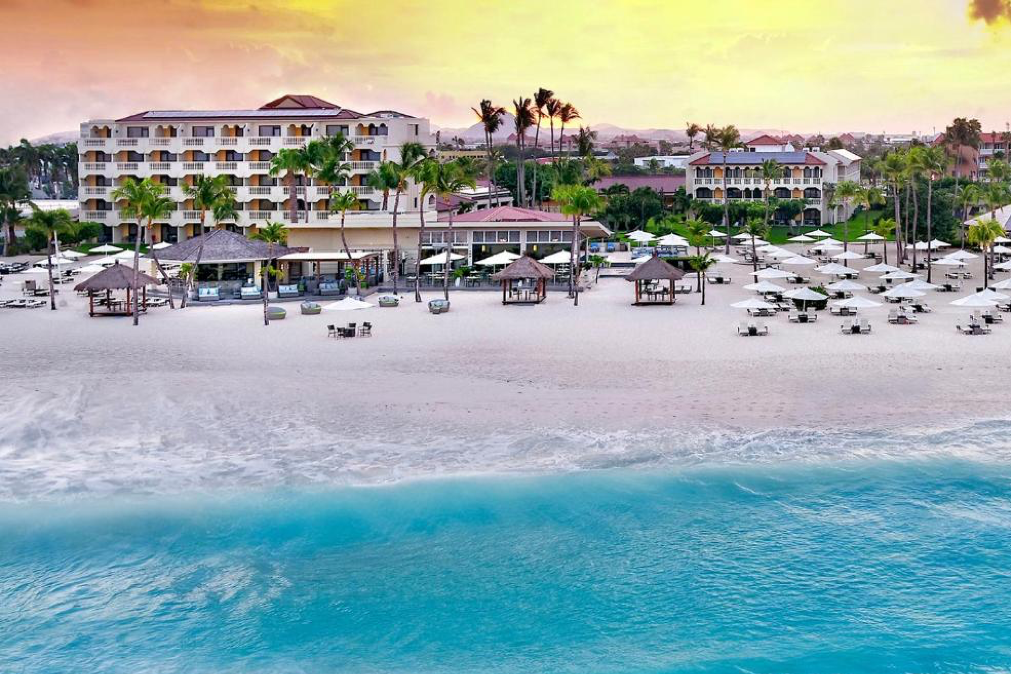Bucuti & Tara Beach Resort Aruba, one of the best resorts in Aruba for couples, featuring white sands, oceanfront dining, and romantic sunset views on Eagle Beach.