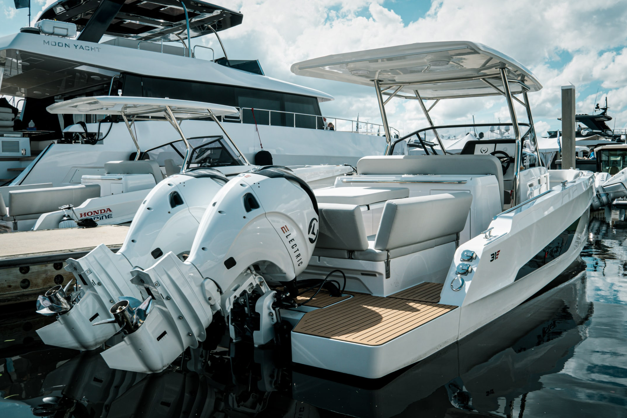 The Sterk31 EMOTION underway at speed, highlighting its electric propulsion system, efficient hull design, and balance of performance and range on open water.